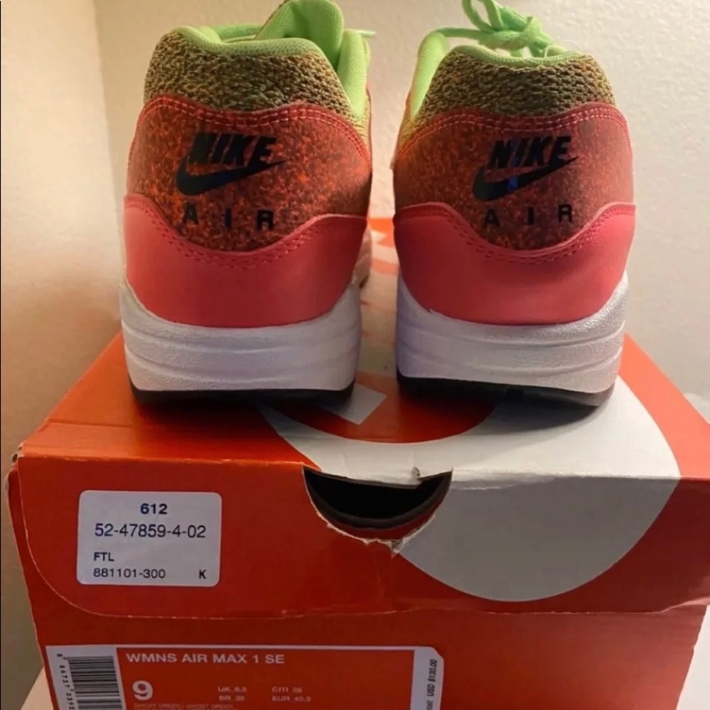 Sold❌❌❌New Nike air Max ghost green punch pink - Picture 2 of 5